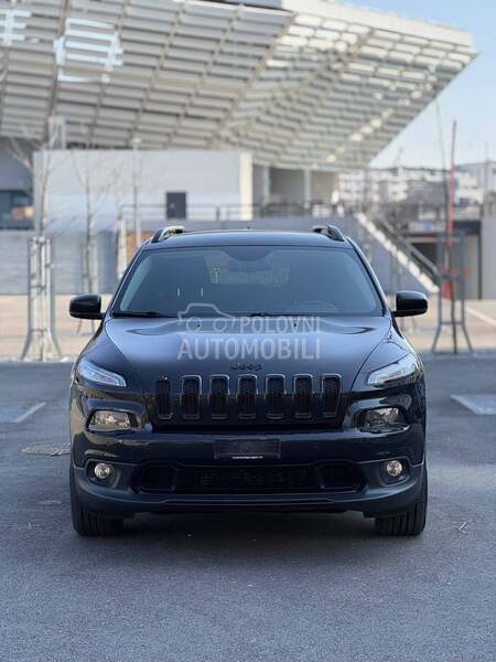 Jeep Cherokee Black Edition
