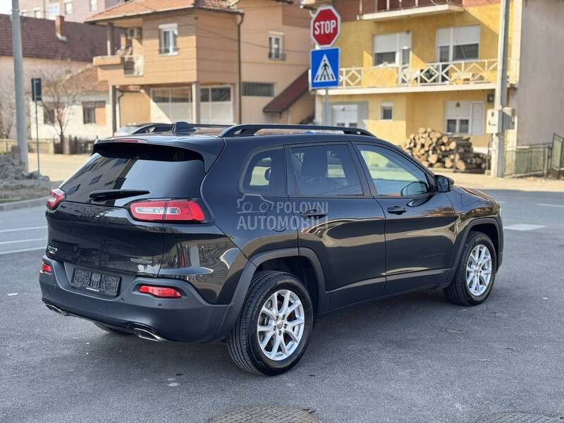 Jeep Cherokee Black Edition