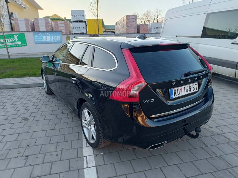 Volvo V60 