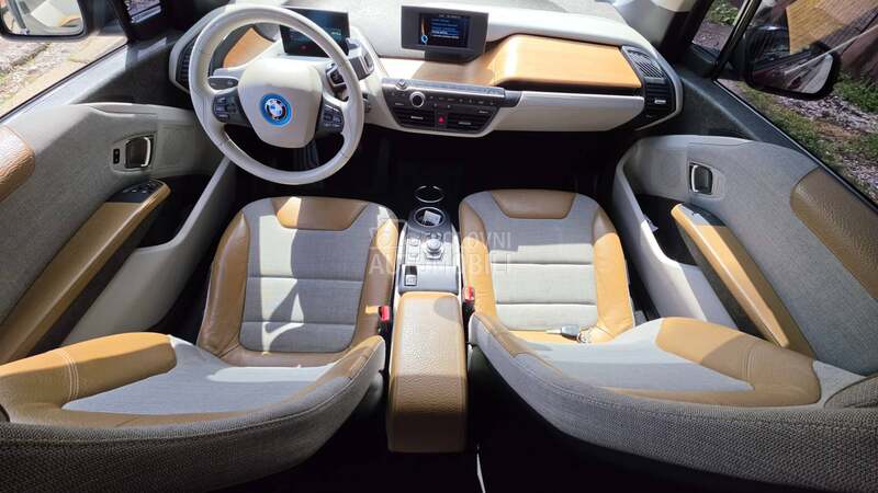 BMW i3 