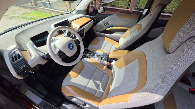 BMW i3 