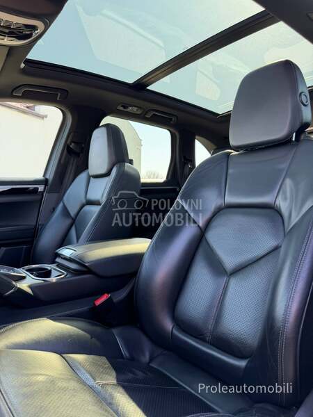 Porsche Cayenne 3.6 MANSORY