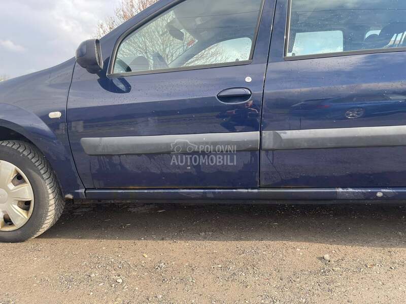 Dacia Logan 