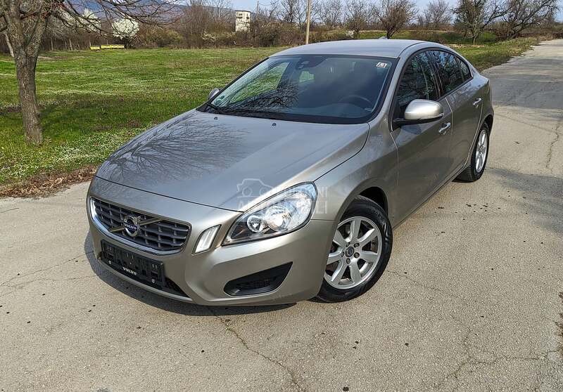 Volvo S60 1.6 DriveE KINETIC
