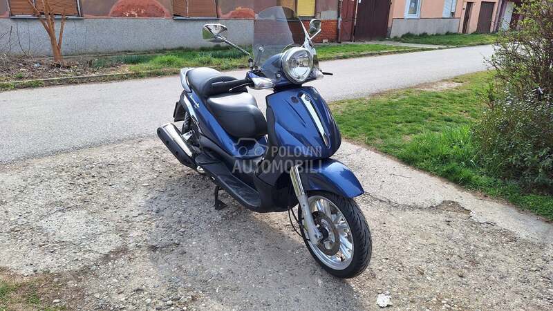 Piaggio Beverly 500