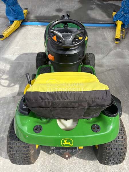 John Deere X125