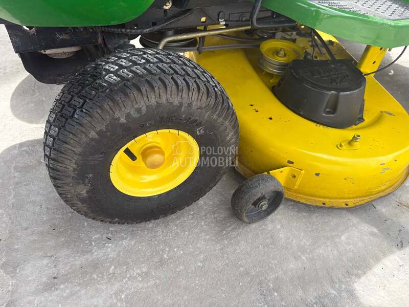 John Deere X125
