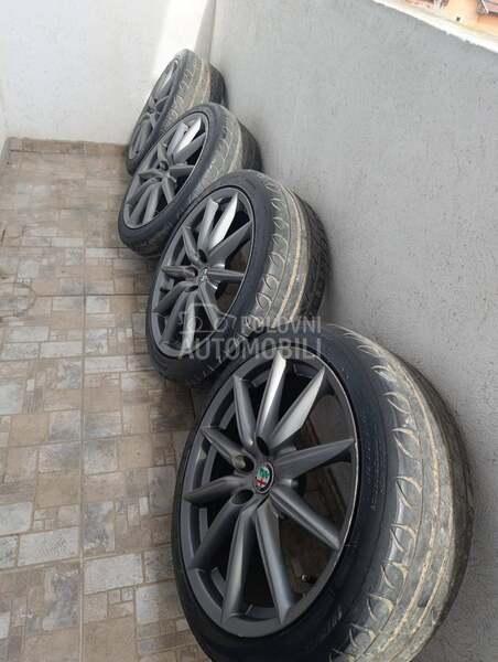 Aluminijumske felne  19" 5 x 110