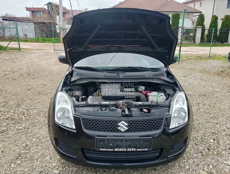 Suzuki Swift 1.6