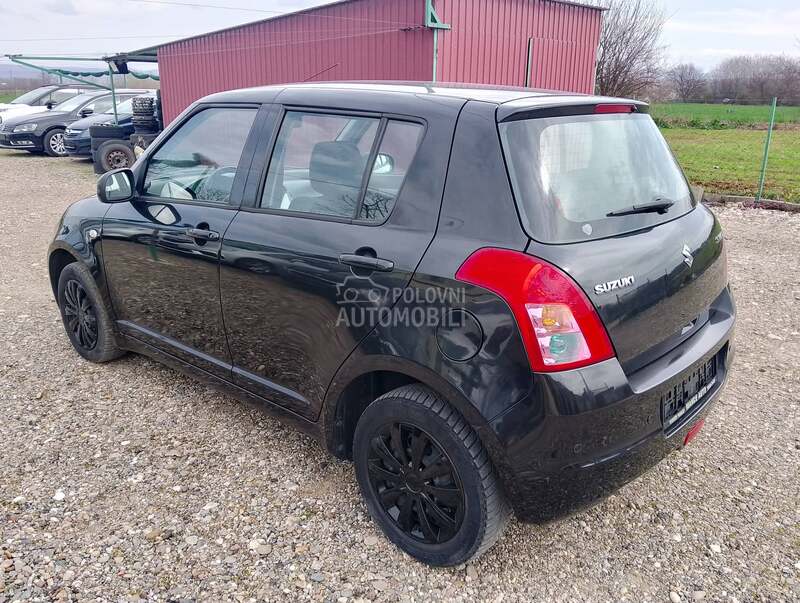 Suzuki Swift 1.6