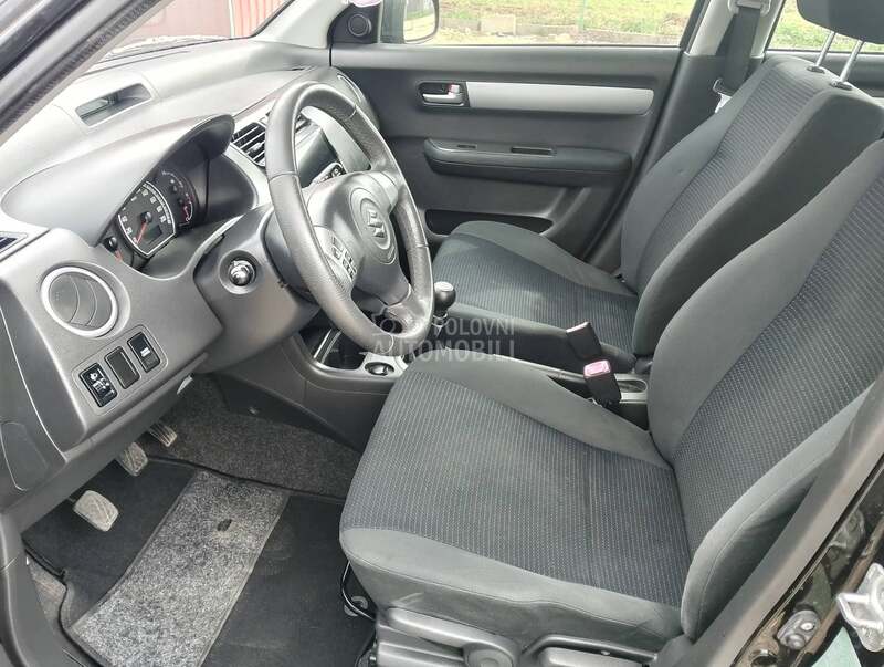 Suzuki Swift 1.6