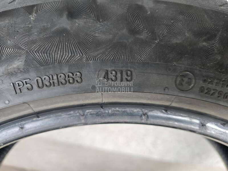 Continental 215/55 R18 Letnja