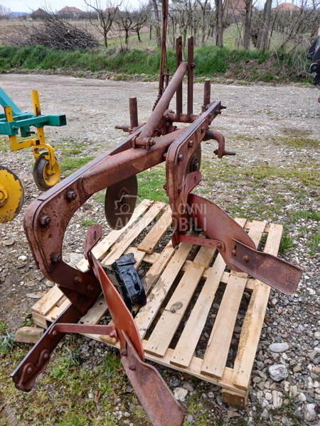 IMT 755 niski klirens