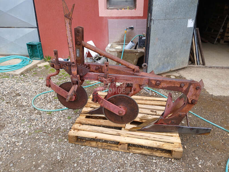 IMT 755 niski klirens