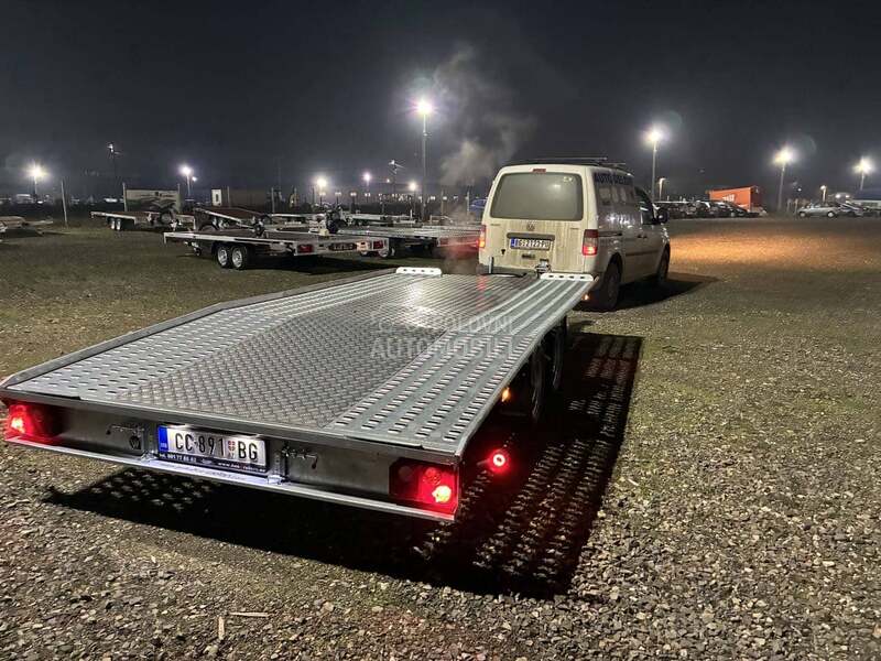 Besttrailers REBEL 4.5m kosa alu pod