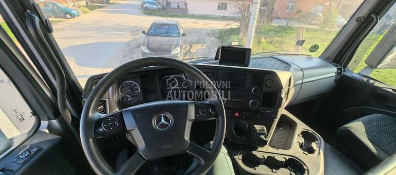 Mercedes Benz Antos 2540