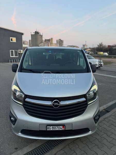 Opel Vivaro 