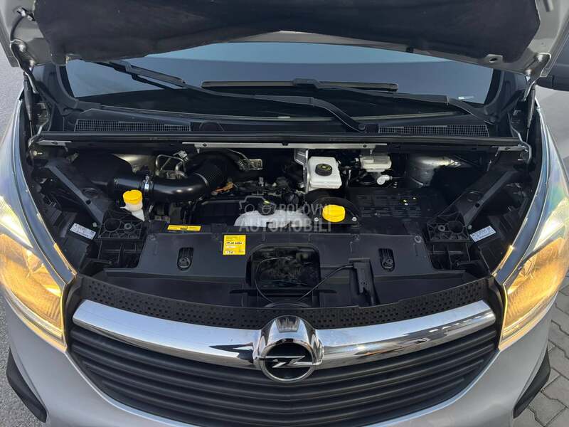 Opel Vivaro 