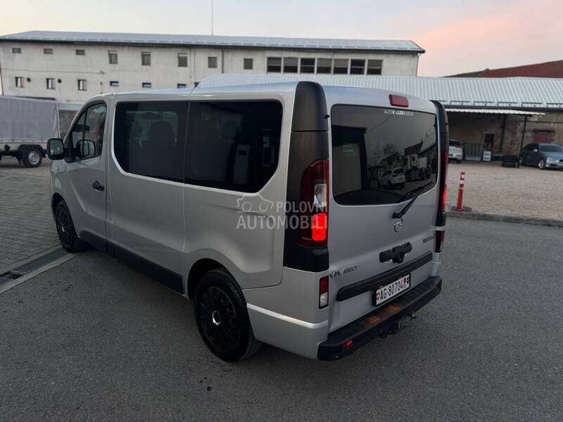 Opel Vivaro 