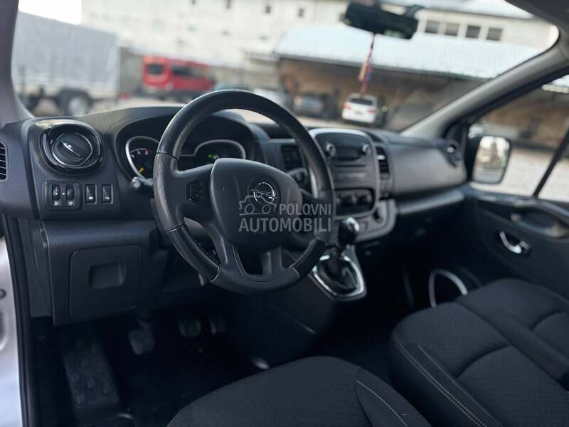 Opel Vivaro 
