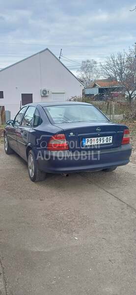 Opel Vectra B 1.6b