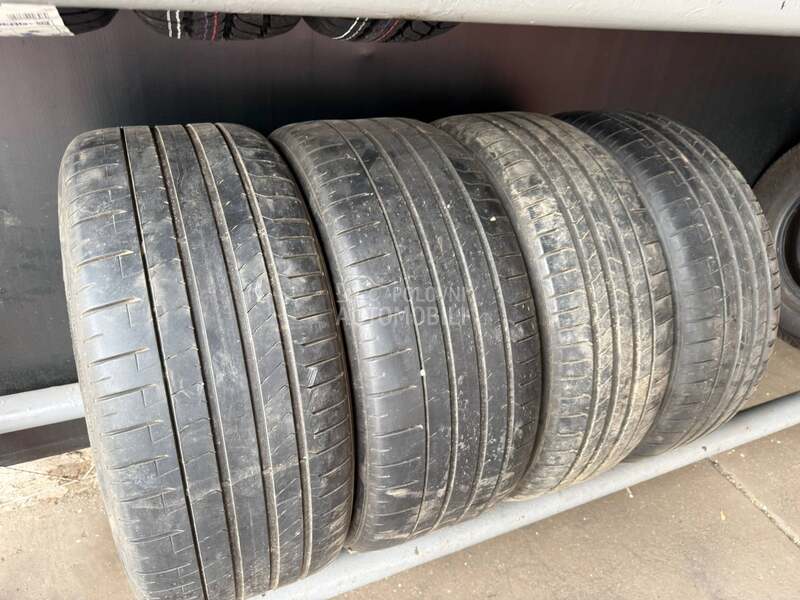 Pirelli 275/40 R20 Letnja