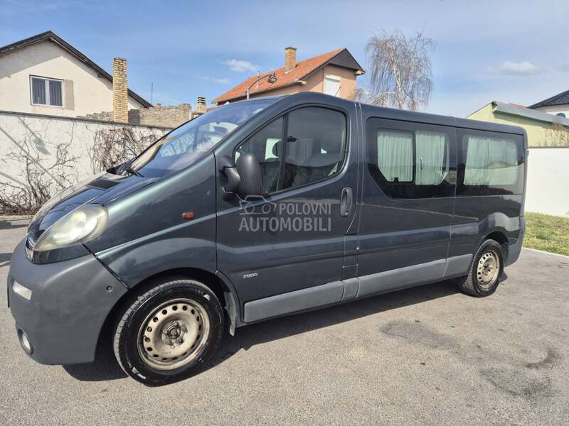Opel Vivaro 