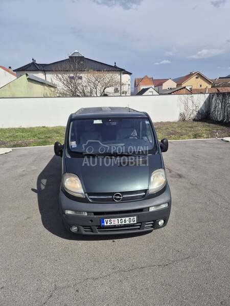 Opel Vivaro 