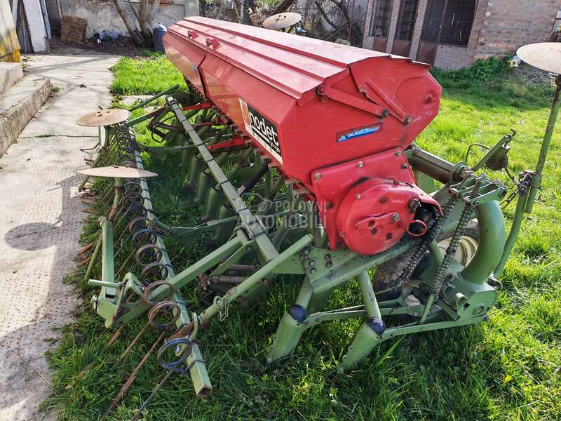 Nodet Pneumassem Planter