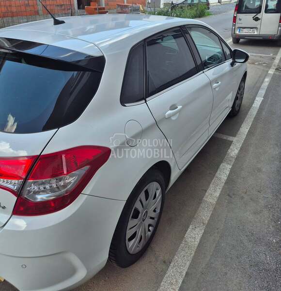 Citroen C4 
