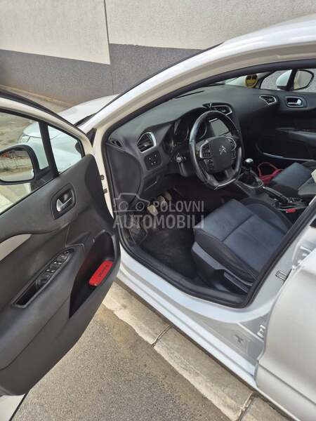 Citroen C4 