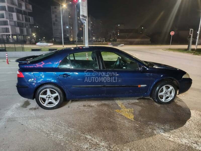 Renault Laguna 