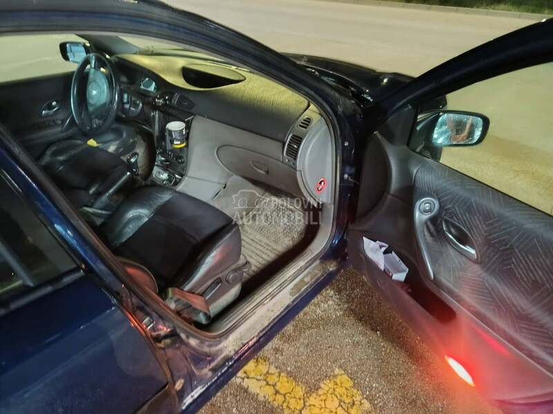 Renault Laguna 