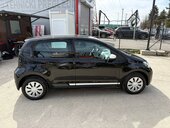 Volkswagen up! NOV