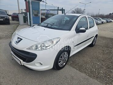 Peugeot 206 plus 1.1B