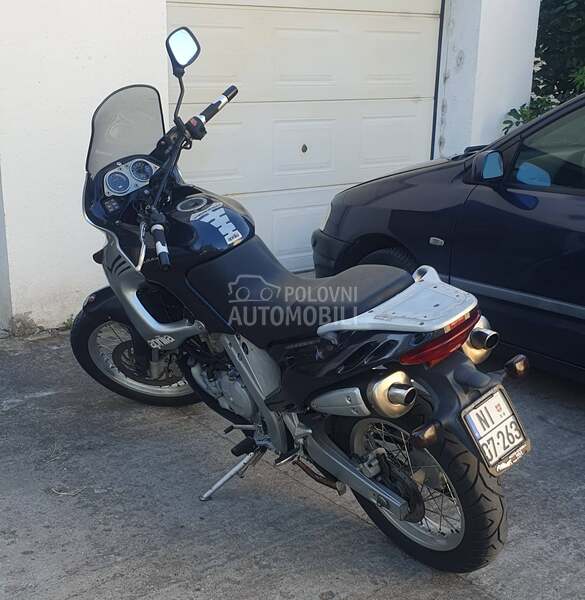 Aprilia Pegaso 650 Cube