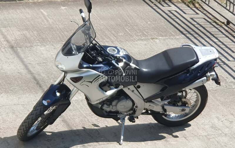 Aprilia Pegaso 650 Cube