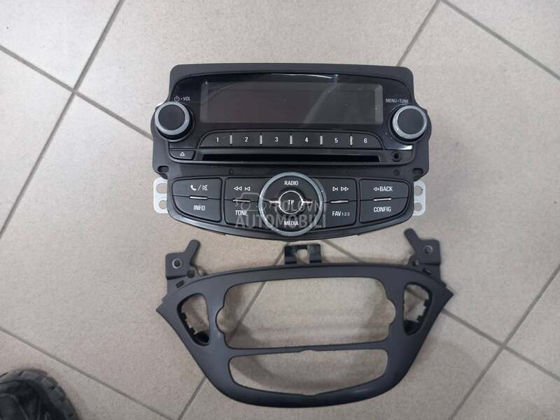 CD RADIO MULTIMEDIJA