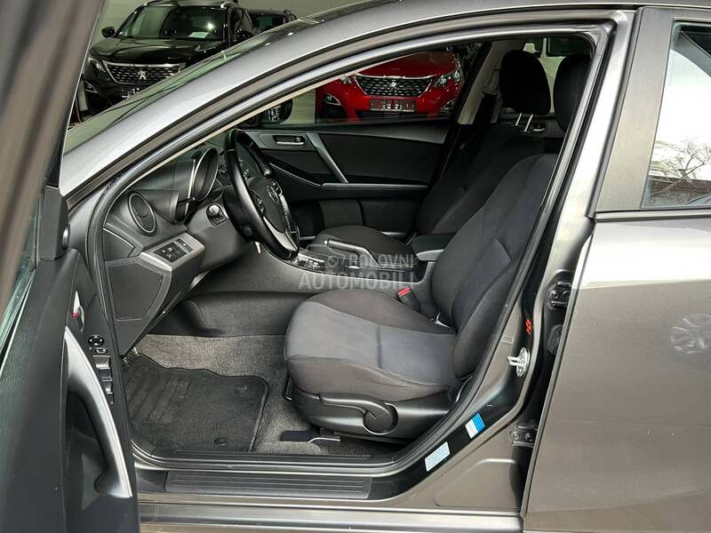 Mazda 3 A.U.T.O.M.A.T.