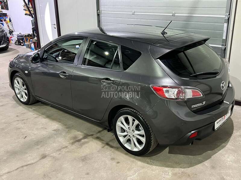 Mazda 3 A.U.T.O.M.A.T.