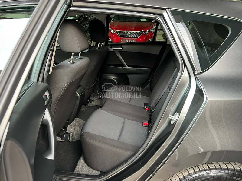 Mazda 3 A.U.T.O.M.A.T.