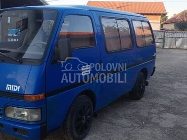 Isuzu Midi 