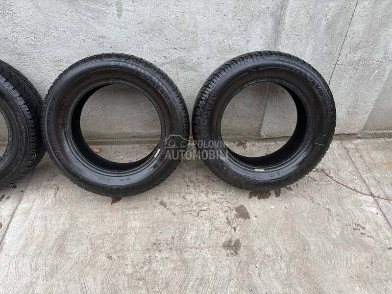 Semperit 195/65 R15 Zimska