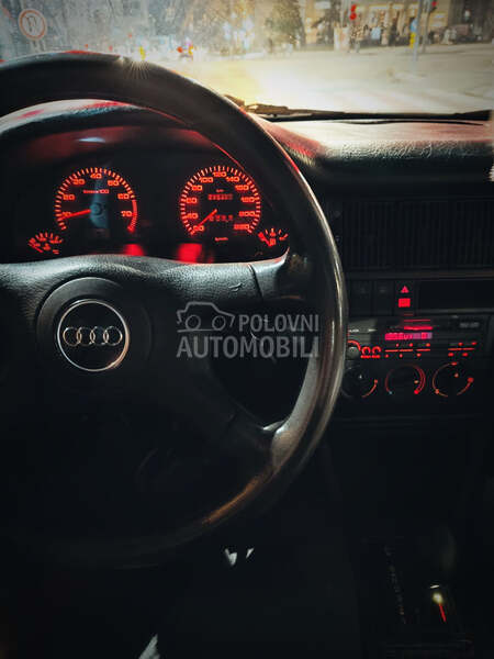 Audi 80 