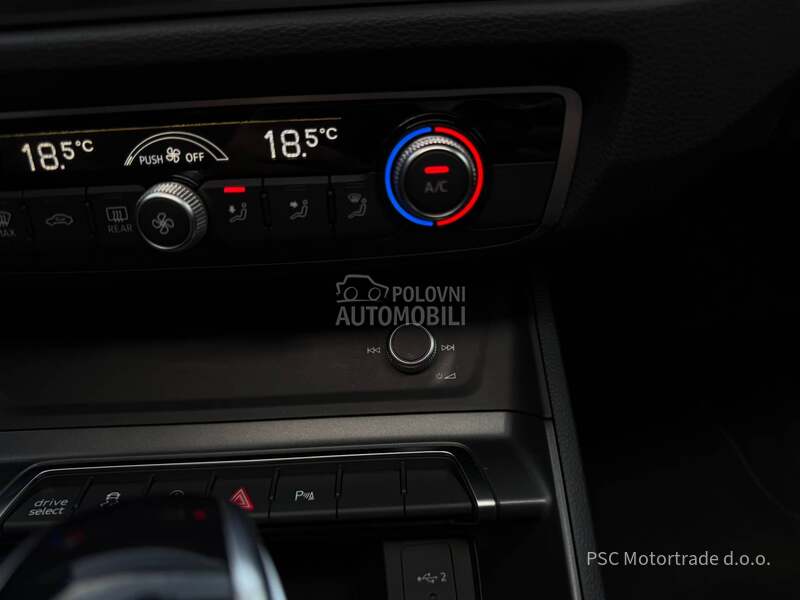 Audi Q3 S-Line/Pano/AmbientL