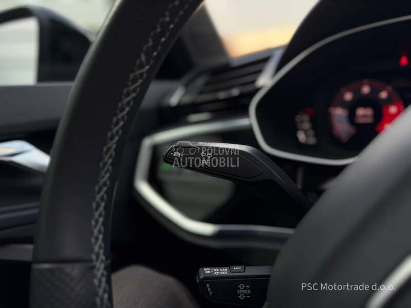 Audi Q3 S-Line/Pano/AmbientL