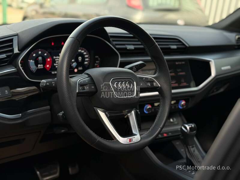 Audi Q3 S-Line/Pano/AmbientL