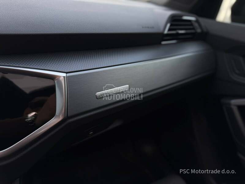 Audi Q3 S-Line/Pano/AmbientL