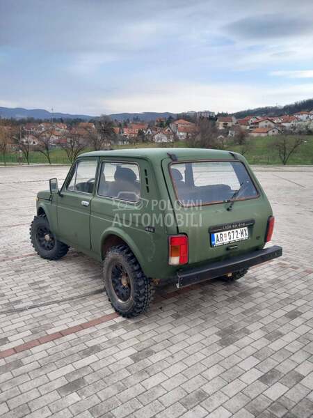 Lada Niva 