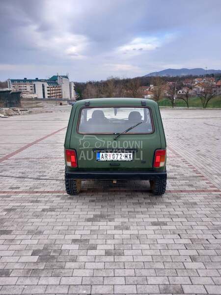 Lada Niva 